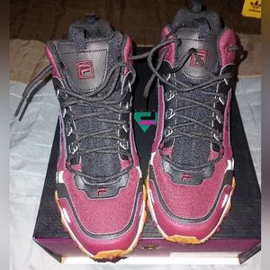 Oakmont Tr Mid Fila size 12 men's new in box